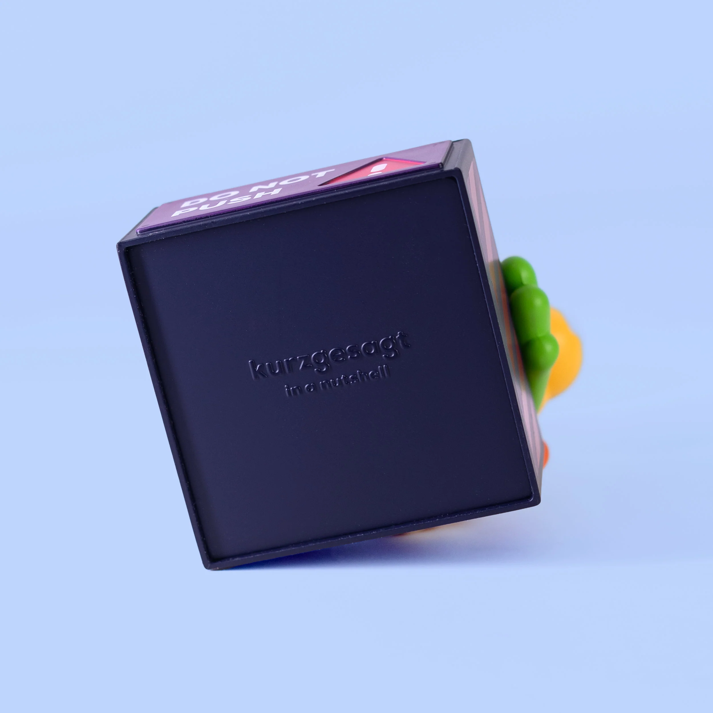 Figurine 003: Big, Red Button - Image 4